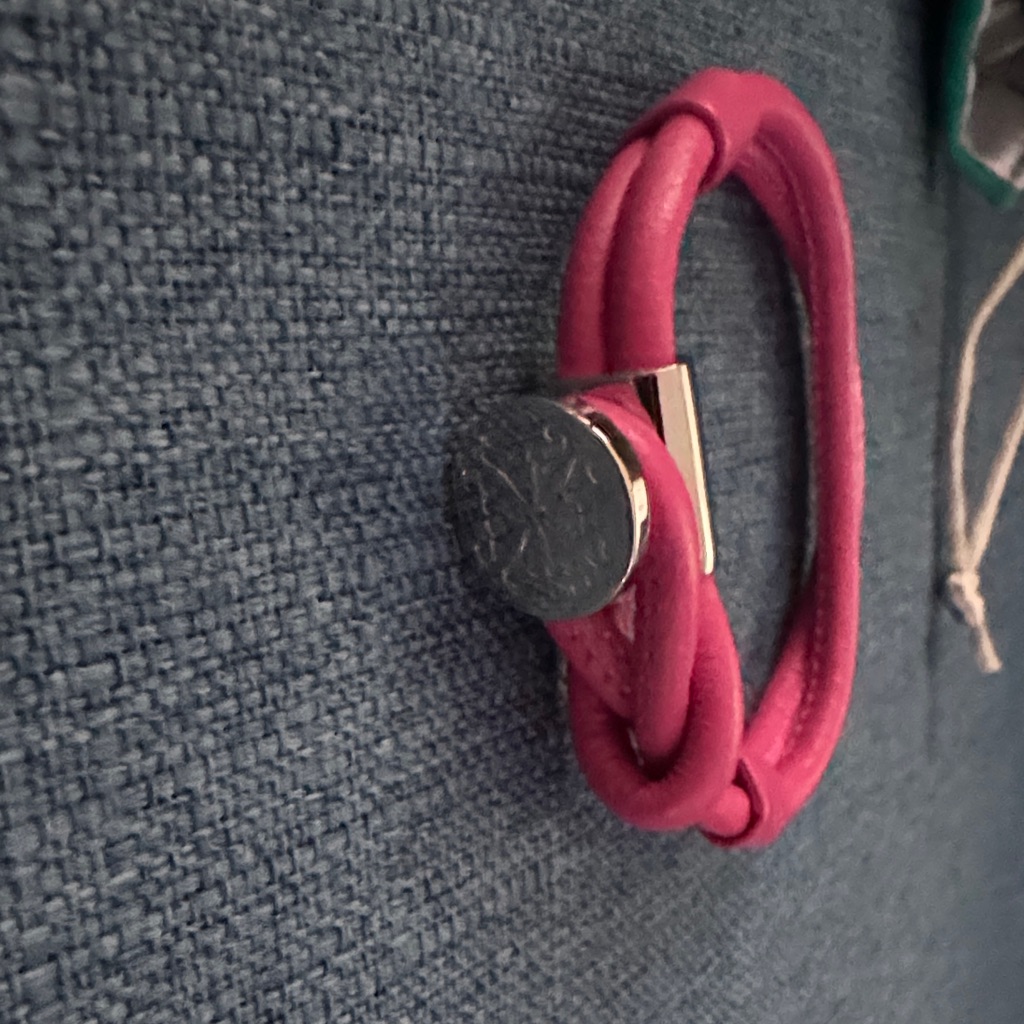 Rustic Cuff Pink Leather Bracelet With Silver Clasp 11$